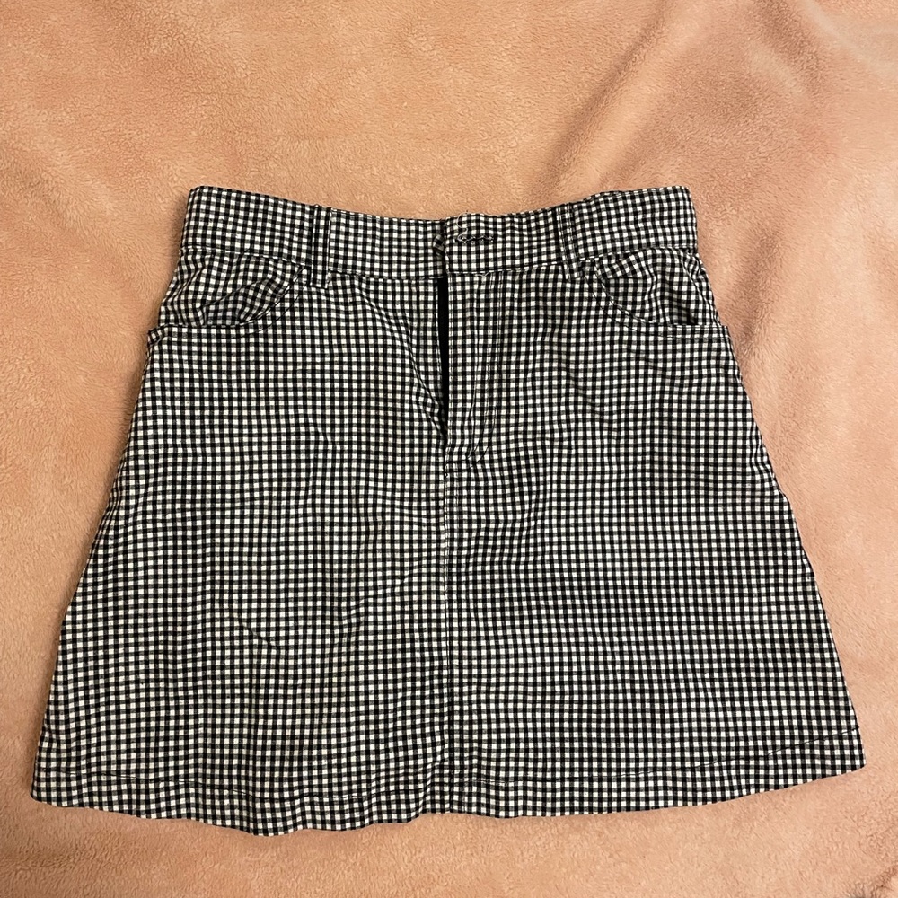 BRANDY MELVILLE gingham skirt